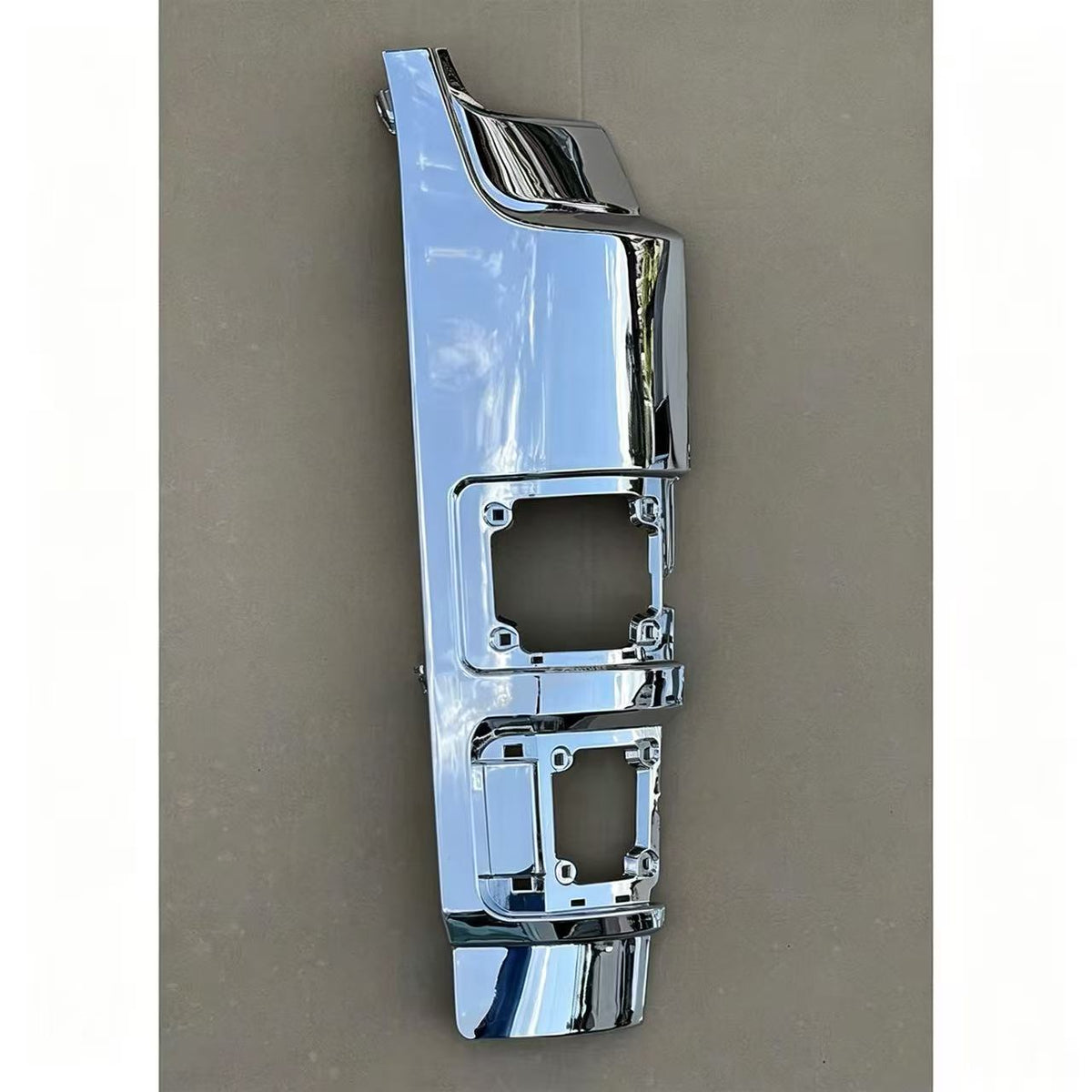 Chrome Corner Panel RH for ISUZU ROCKY195 ROCKY175