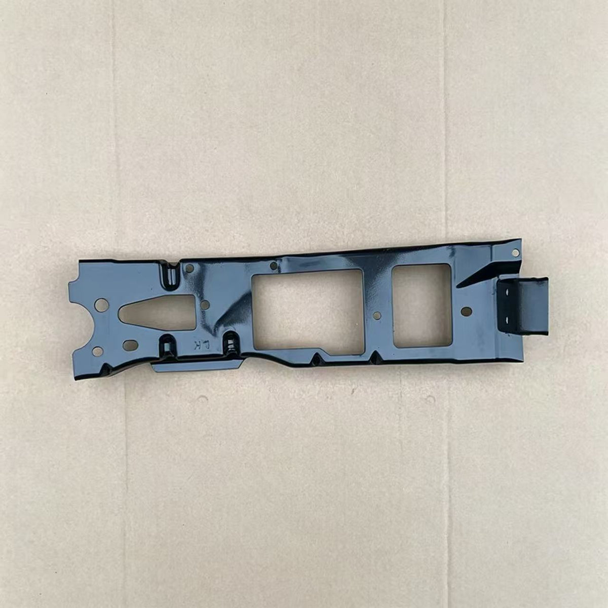 Bumper Bracket (N) RH for ISUZU NPR 120 100P Truck Spare Body Parts