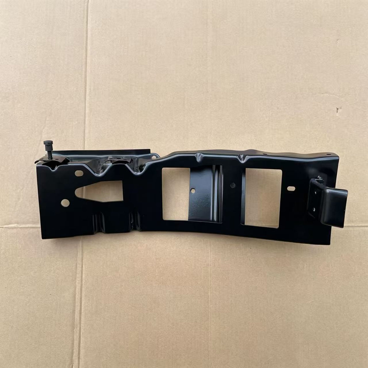 Bumper Bracket (W) RH for ISUZU NPR 120 100P Truck Spare Body Parts