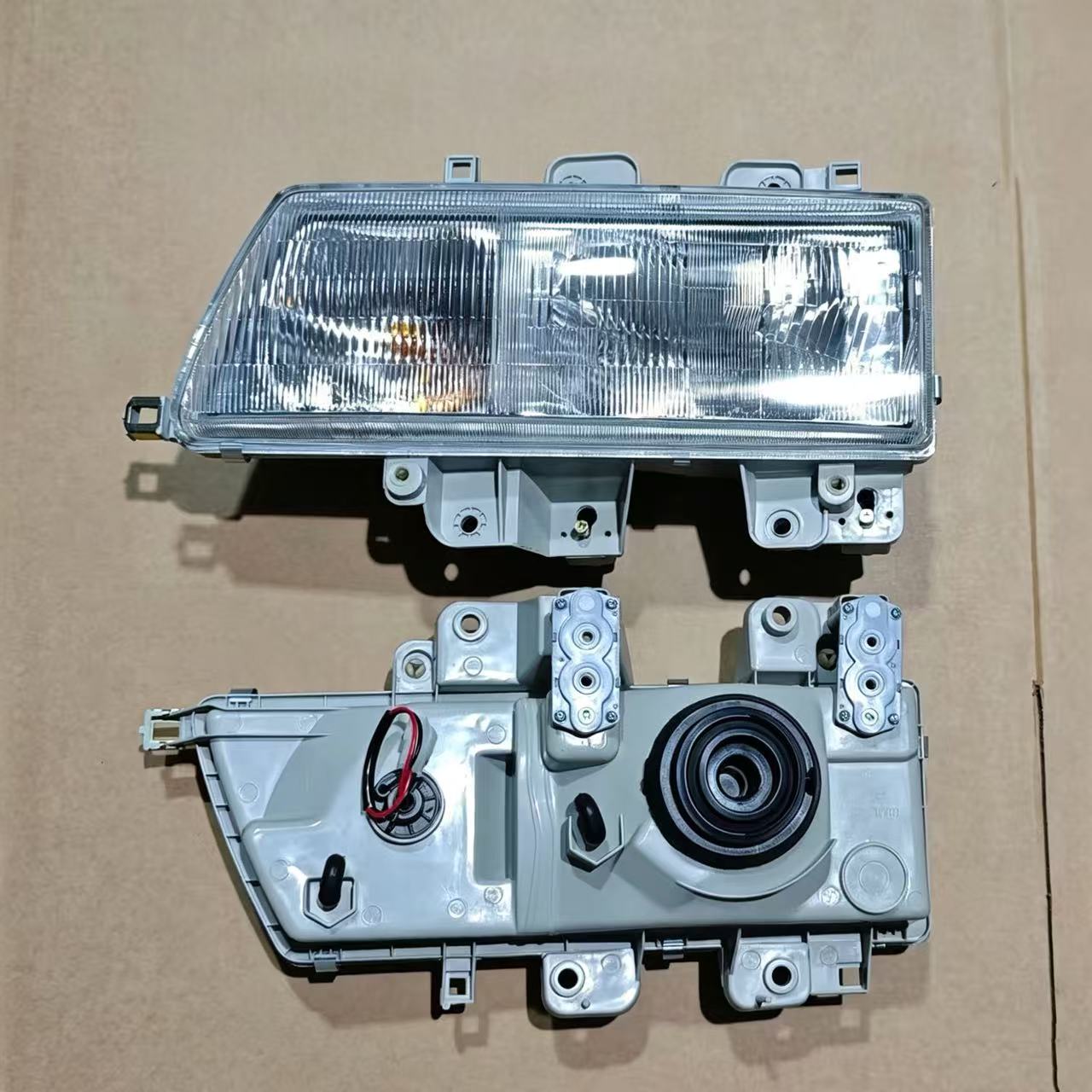 Headlamp LHD LH for ISUZU NPR 120 100P Truck Spare Body Parts