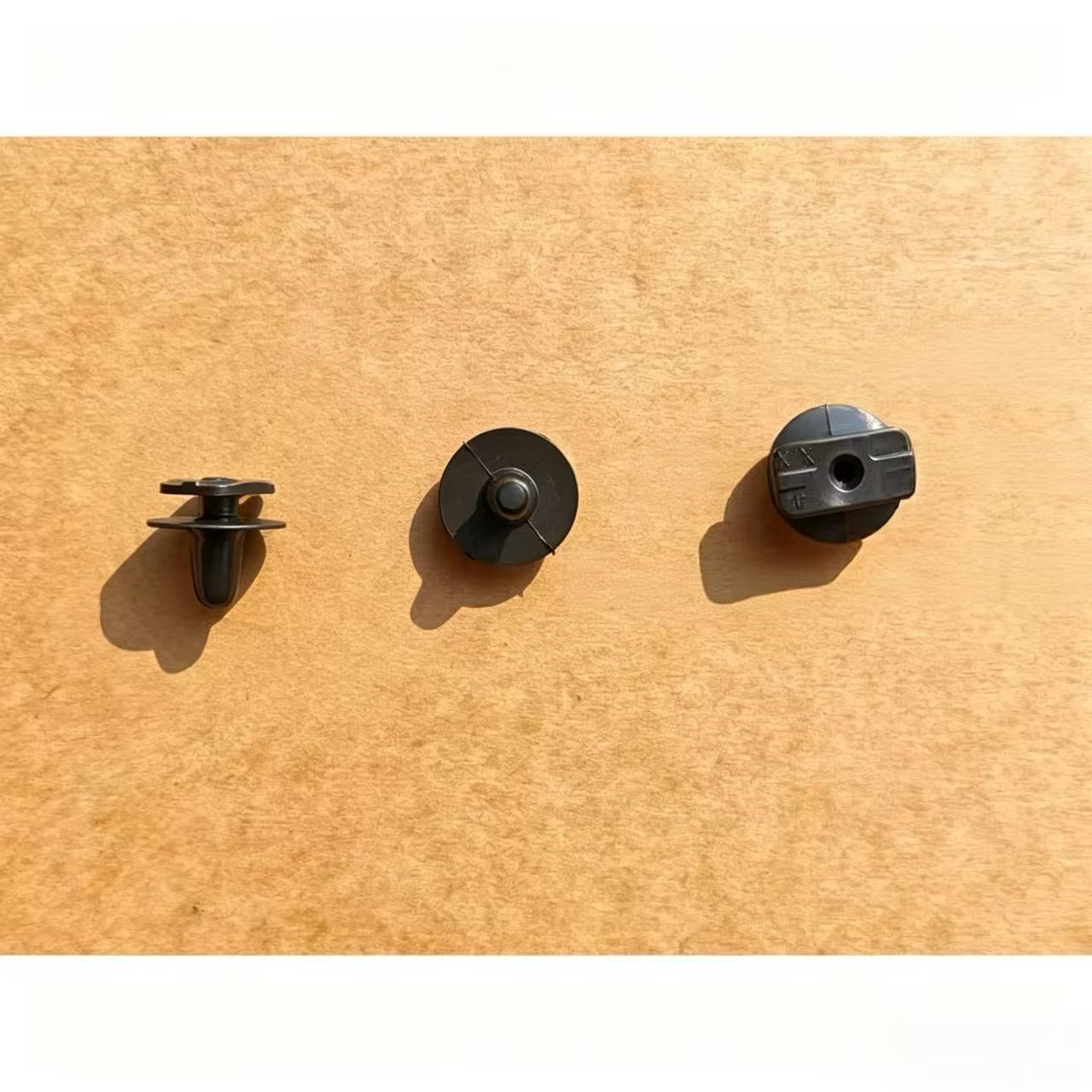 8-97410739-0 8974107390 Clips for ISUZU NPR 120 100P Truck Spare Body Parts