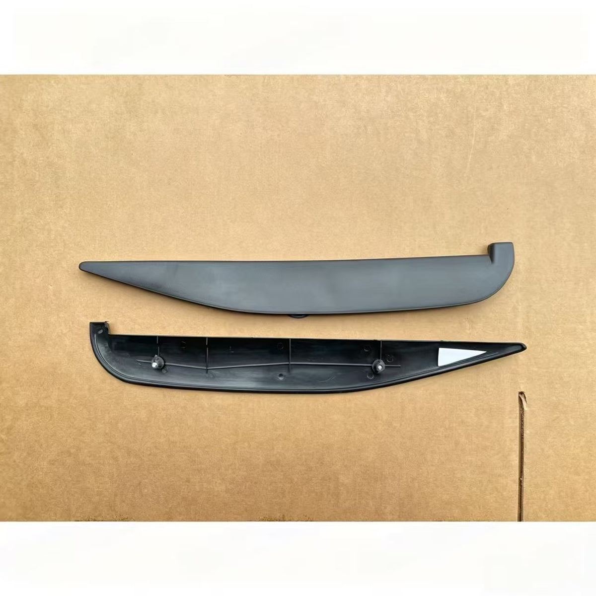 OUTER WINDOW TRIM  LH for ISUZU NPR 120 100P Truck Spare Body Parts