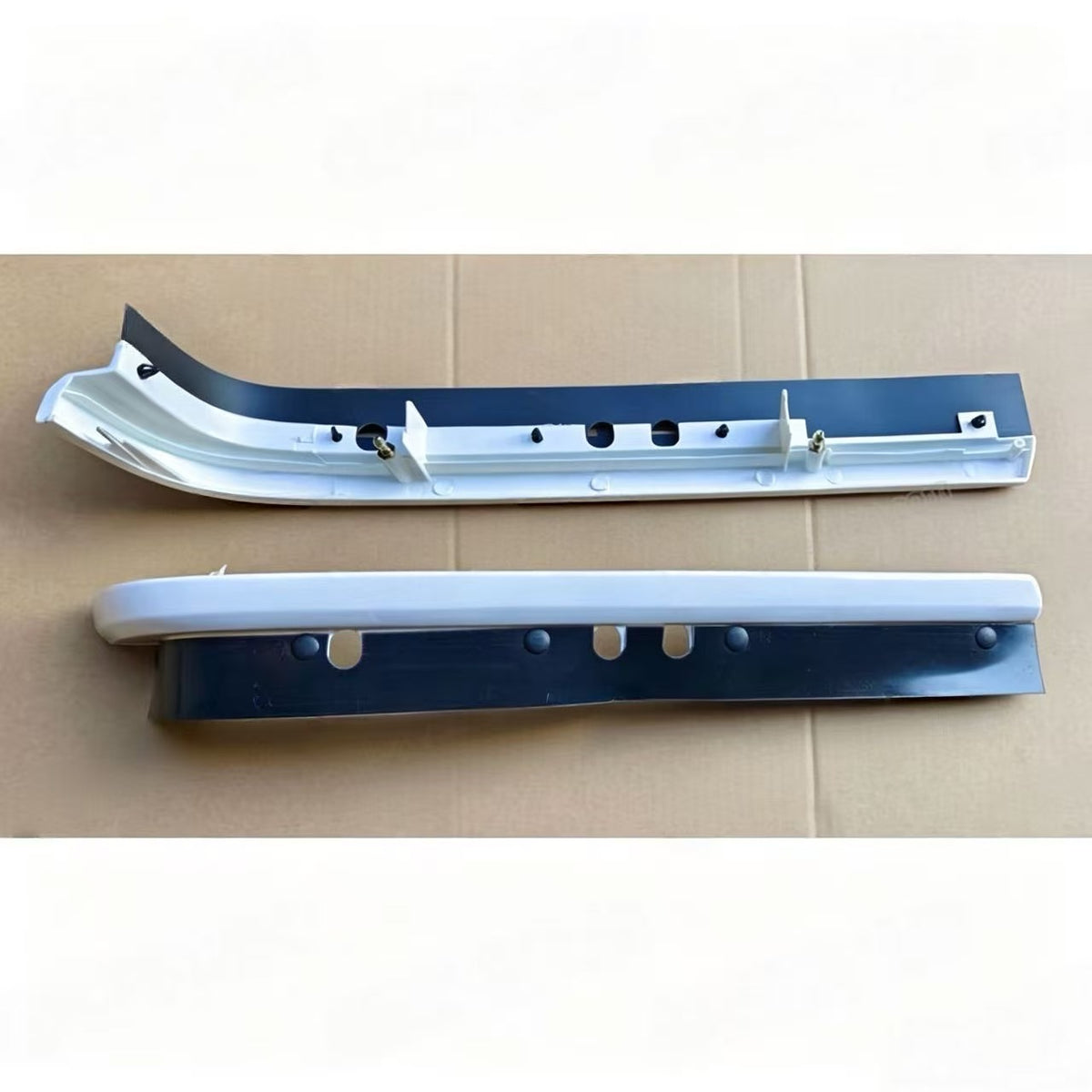 8-97150-960-5 8-97150960-5 8971509605 Lamp Finisher Garnish RH White for ISUZU NPR 120 100P Truck