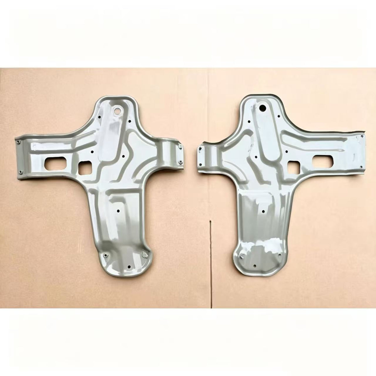 REGULATOR BRACKET LH for ISUZU DECA320 DECA270 FSR FTR