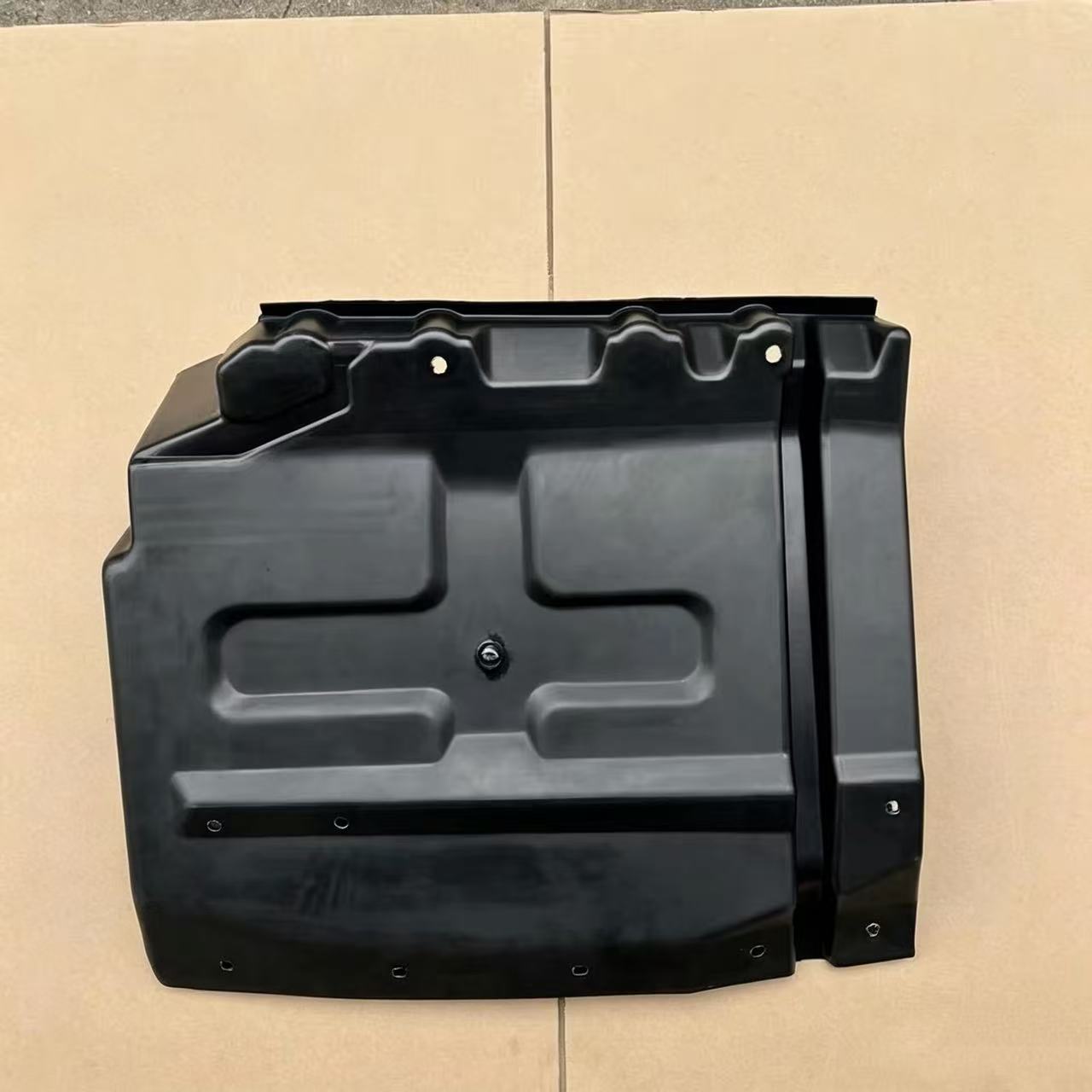 Splash Board Rear LH 63cm for ISUZU DECA320 DECA270 FSR FTR Truck Spare Parts