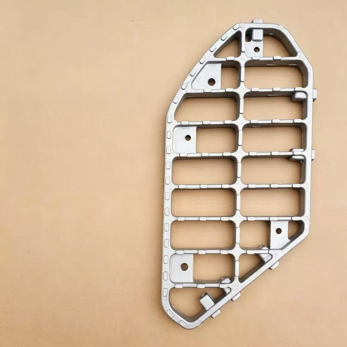 1-53414035-0 1534140350 ALLOY STEP LOWER LH for ISUZU DECA320 DECA270 FSR FTR Truck Spare Parts