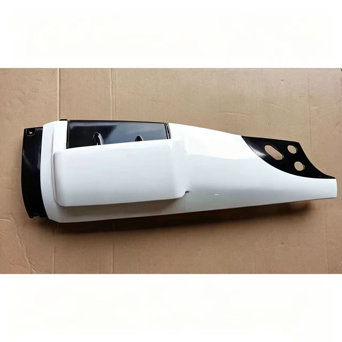 1-65472-649-2 1-65472649-2 1654726492 Painted Corner Panel 87cm LH for ISUZU EXR360 EXR370 Truck Spare Body Parts