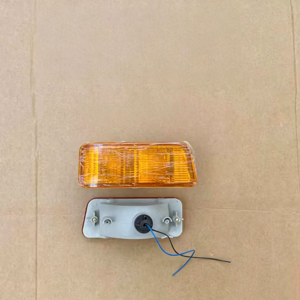 Bumper Lamp RH for ISUZU NQR NKR 150 600P Truck Spare Body Parts