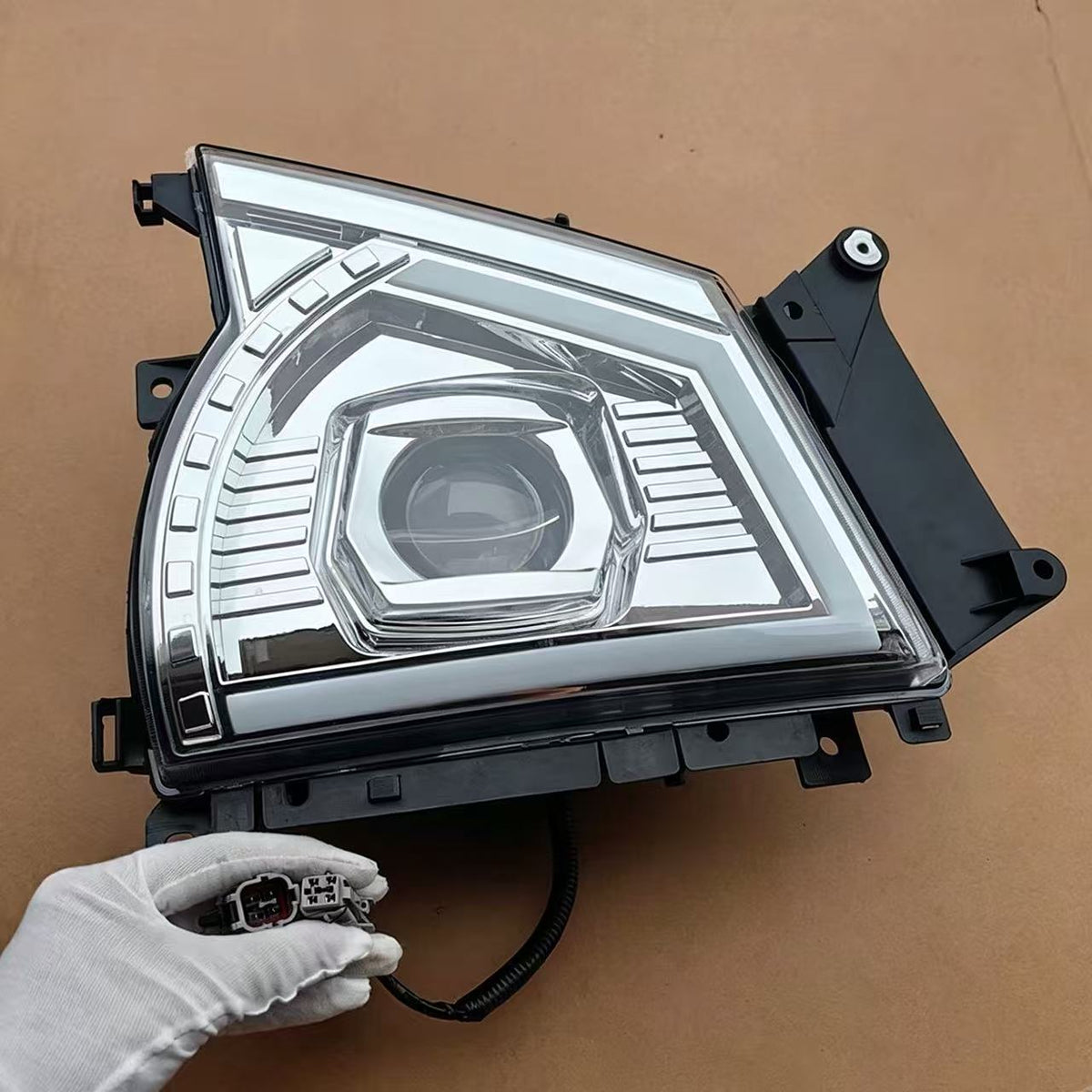 LED Headlamp LHD (W) RH 24V for ISUZU NQR NPR NPR 600P Truck Spare Body Parts