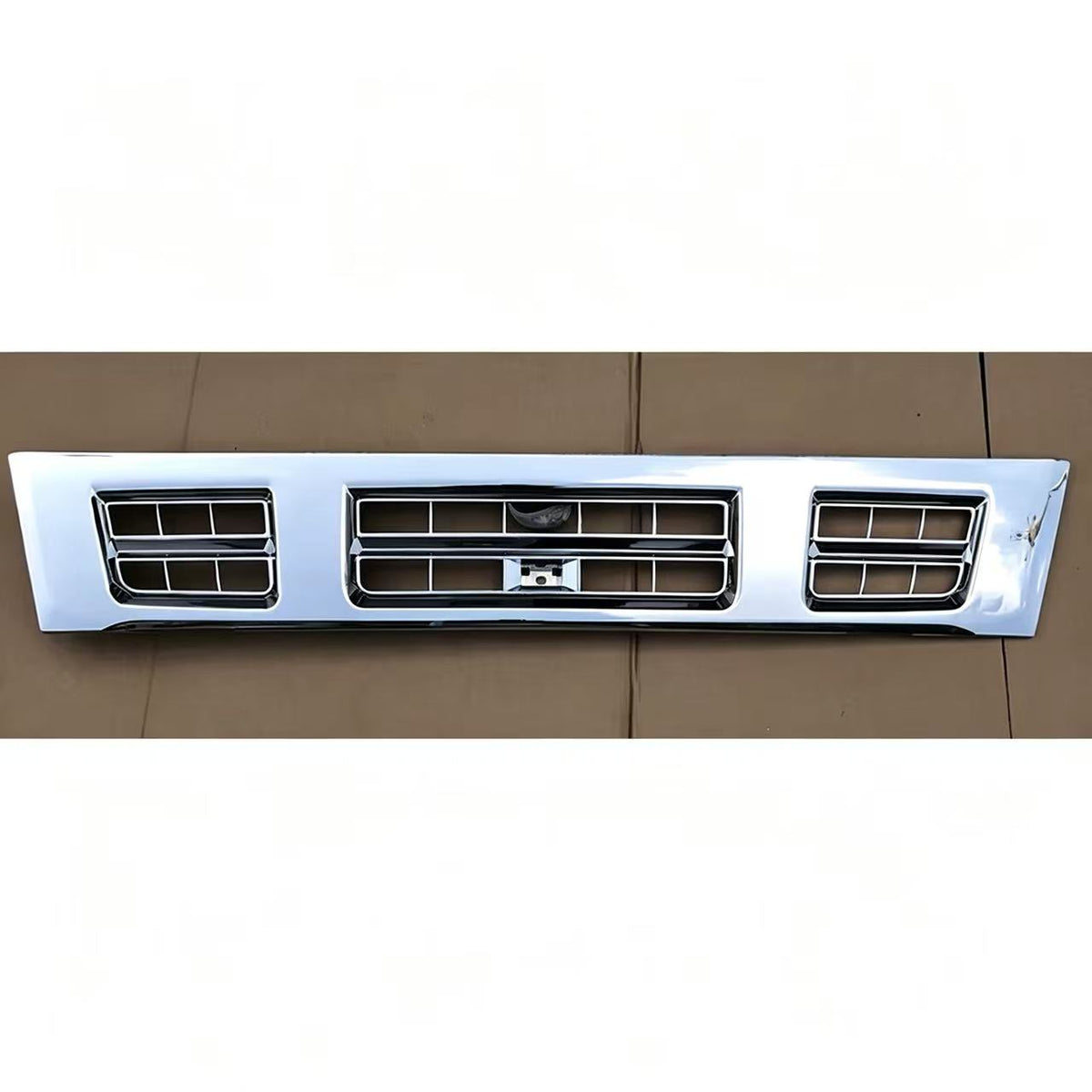 Chrome Grille (W) 135CM for ISUZU NQR NKR 150 600P