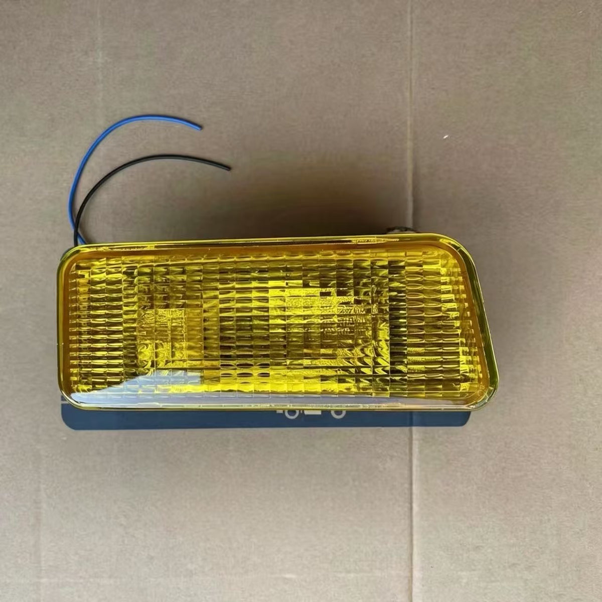 Bumper Lamp RH for ISUZU NQR NKR 150 600P Truck Spare Body Parts