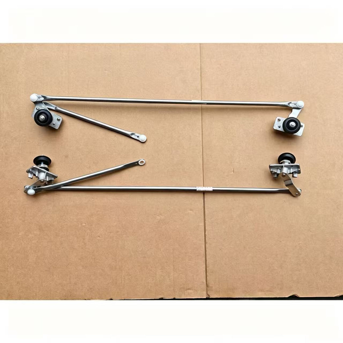 Wiper Link (Wide RHD) for ISUZU NPR 150 Truck Spare Body Parts