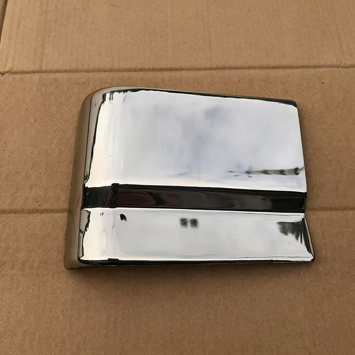 Chrome Rear Pillar Garnish for ISUZU NPR 150 NQR 175 NMR 130 NLR 130 700P Truck Spare Body Parts