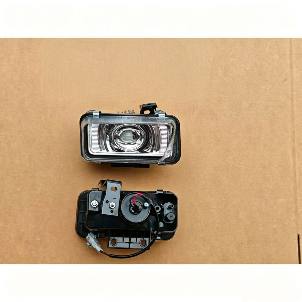 LED Fog Lamp Gray Cover White Light LH for ISUZU NPR 150 NQR 175 NMR 130 NLR 130 700P Truck Spare Body Parts