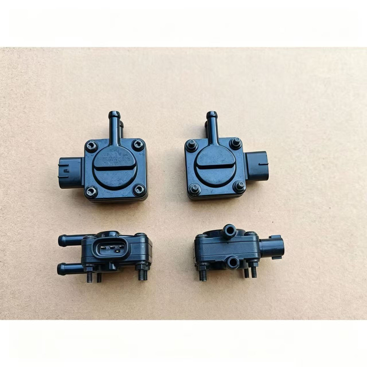 8-97359985 897359985 8-97360368-1 8973603681 8-97360368-2 8973603682 ME353933 Pressure Sensor for ISUZU NPR 150 700P Truck