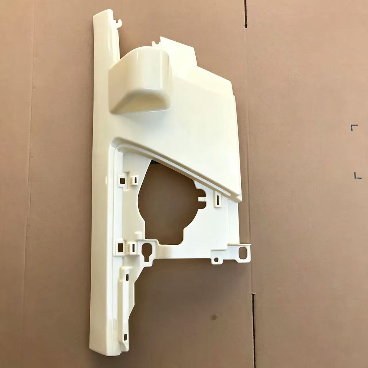 Corner Panel (curve) RH for ISUZU NPR 150 NQR 175 NMR 130 NLR 130 700P Truck Spare Body Parts