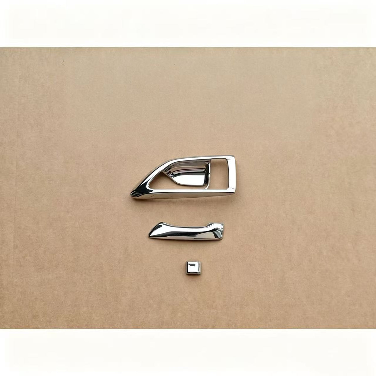 Chrome Inner Handle RH for ISUZU NPR150 NQR175 Truck Spare Part