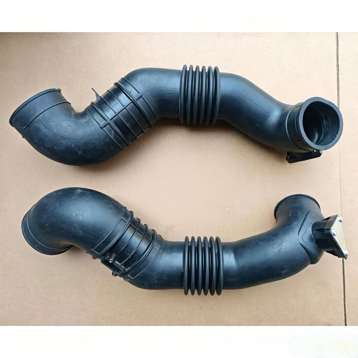 898059956 Air Hose for ISUZU NPR 150 NQR 175 NMR 130 NLR 130 700P Truck Spare Body Parts