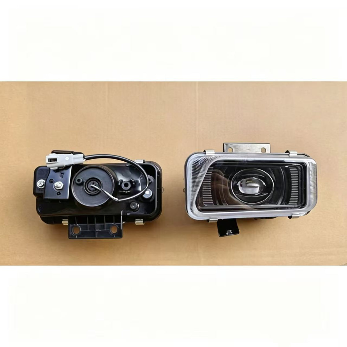 LED Fog Lamp Black Cover White Light LH for ISUZU NPR 150 NQR 175 NMR 130 NLR 130 Truck Spare Body Parts