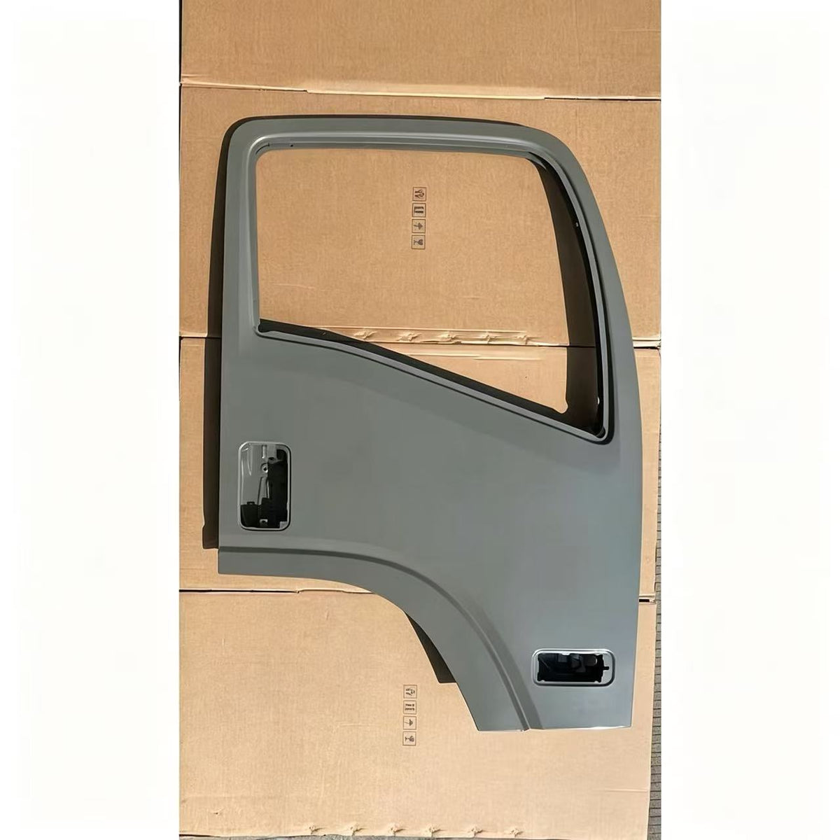 Door Shell LH RH No Mirror Arm Holes Big Side Lamp Holes  for ISUZU NPR 150 NQR 175 NMR 130 NLR 130 700P Truck Spare Body Parts