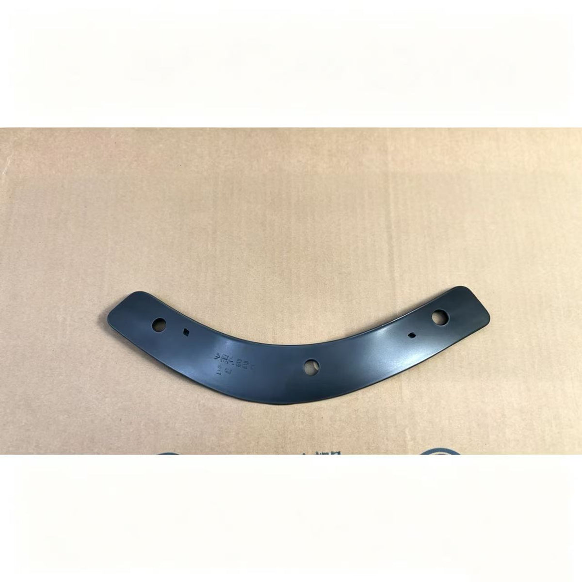 Mirror Arm Bracket RH for ISUZU NPR 150 NQR 175 NMR 130 NLR 130 700P Truck Spare Body Parts