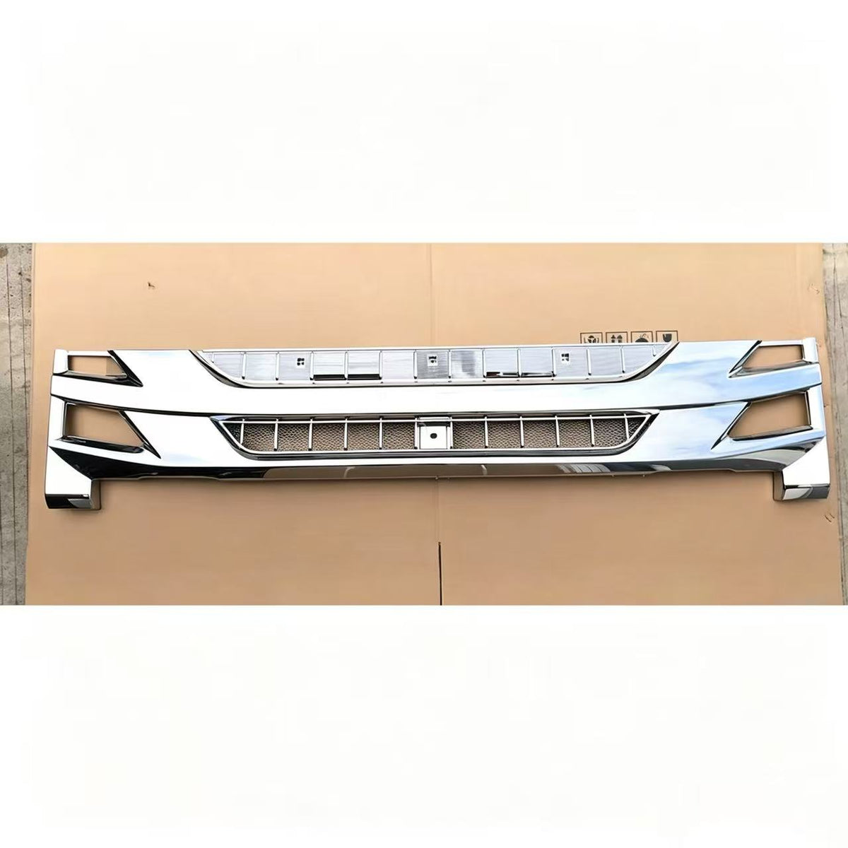 Chrome Grille (W) 133cm for ISUZU NPR 150 NQR 175 NMR 130 NLR 130 700P Truck Spare Body Parts