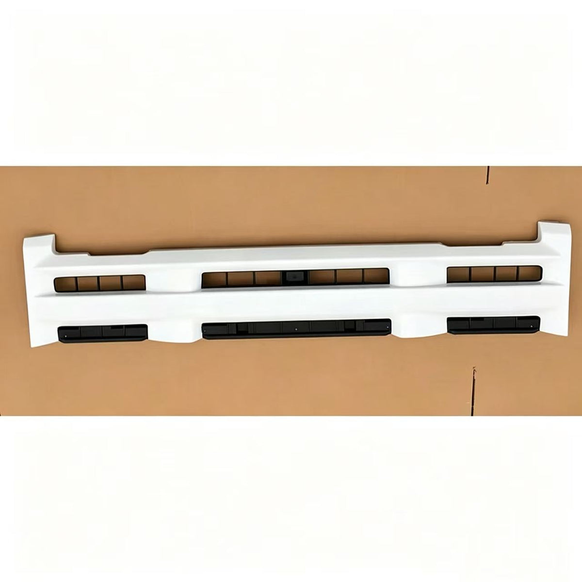 Paint Grille (W) 133cm for ISUZU NPR 150 NQR 175 NMR 130 NLR 130 700P Truck Spare Body Parts