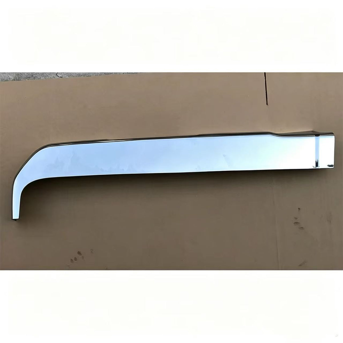 Chrome Rear Pilar Outer LH for ISUZU NPR 150 NQR 175 NMR 130 NLR 130 700P Truck Spare Body Parts