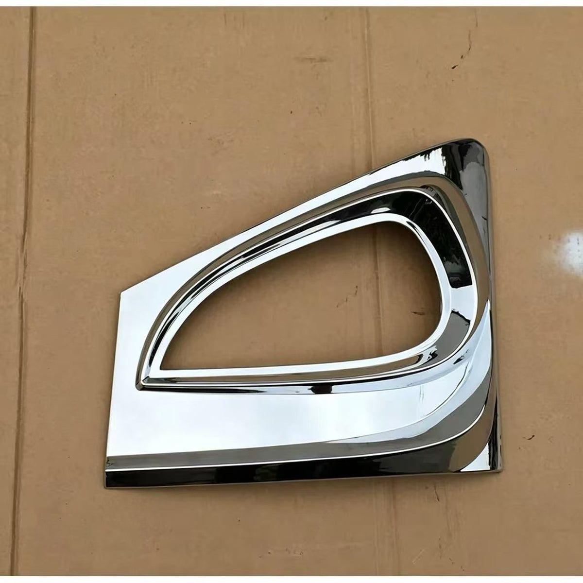 Chrome Corner Lamp Cover  for ISUZU NPR 150 NQR 175 NMR 130 NLR 130 700P Truck Spare Body Parts