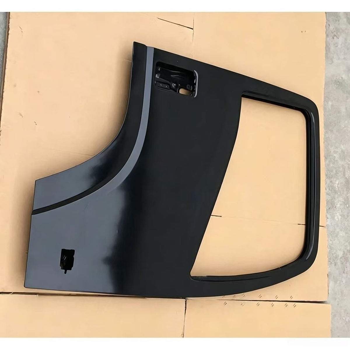 Door RH (No Hole) for ISUZU NPR 150 NQR 175 NMR 130 NLR 130 700P Truck Spare Body Parts