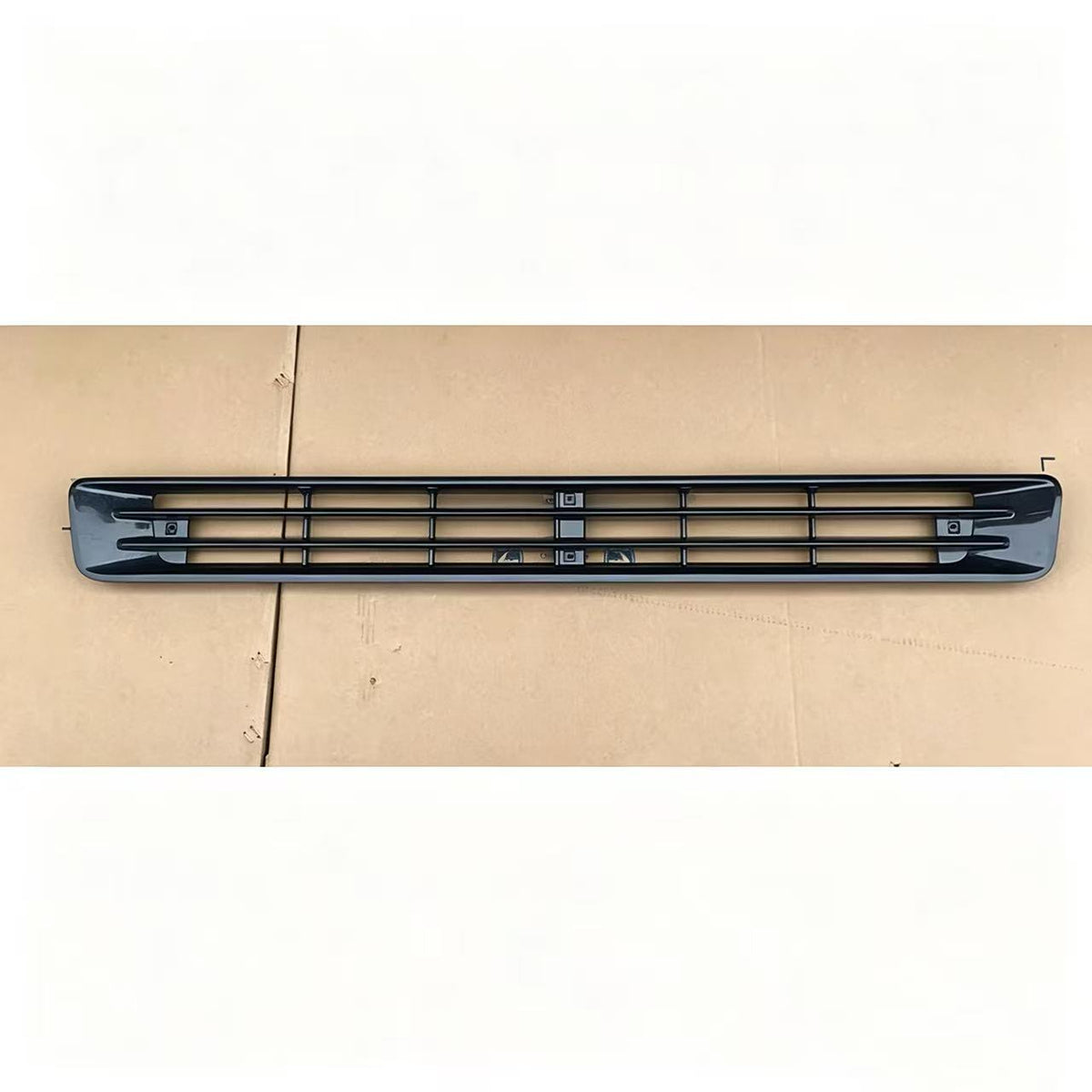 Upper Grille for FUSO Super Great F380 FP510 35TONS 21TONS Truck Spare Parts