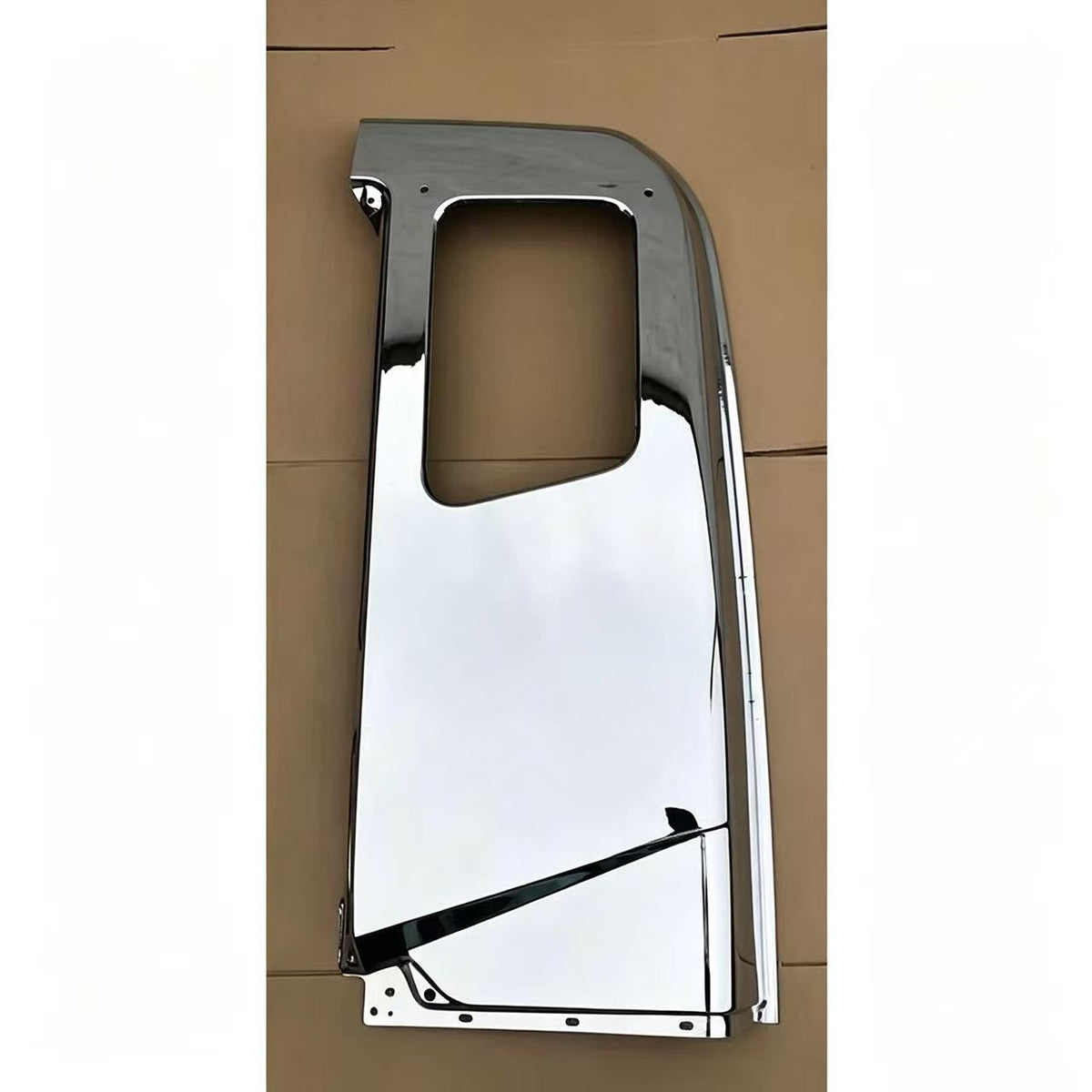 Rear Door Trim RH Chrome for FUSO Super Great F380 FP510 35TONS 21TONS Truck Spare Parts