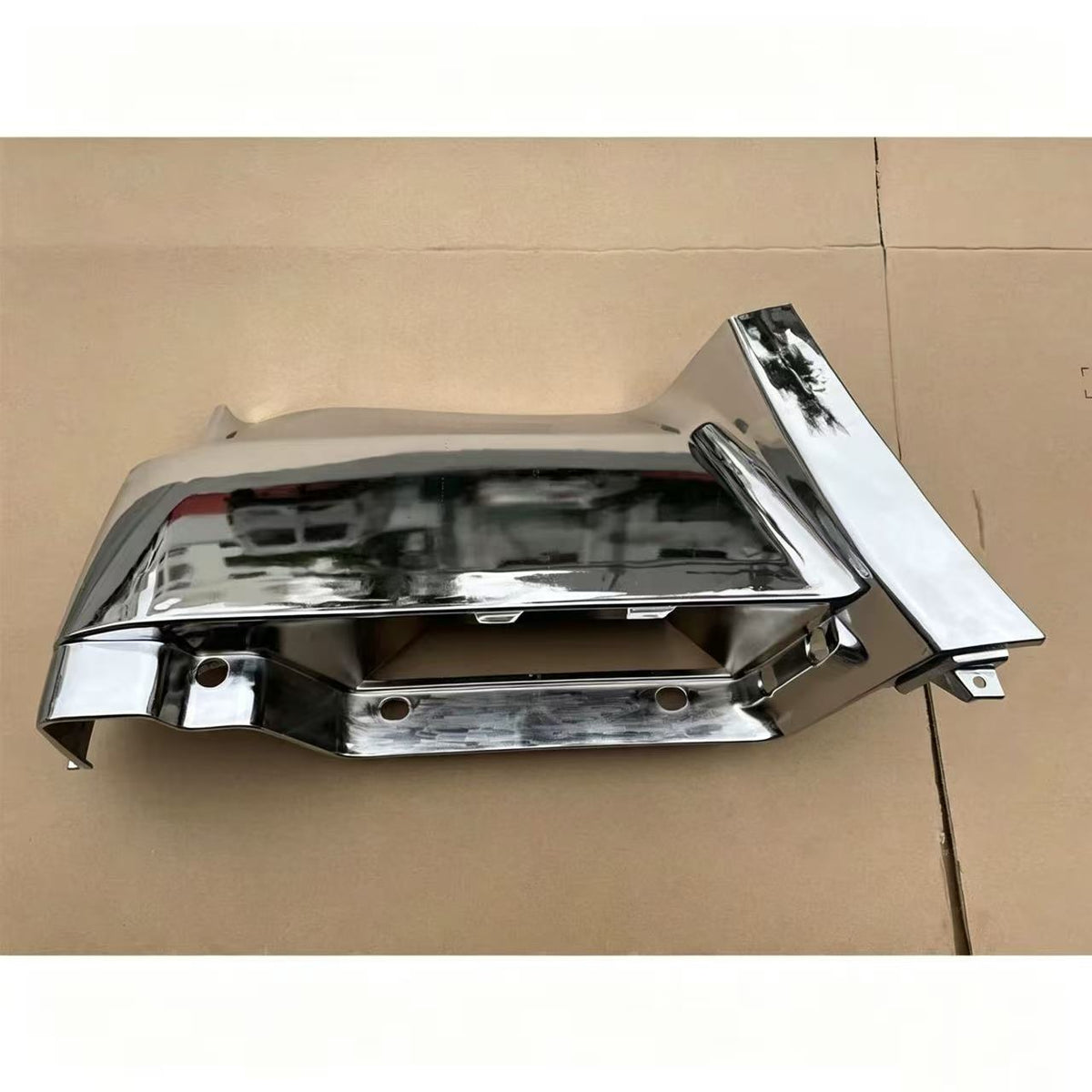 Chrome Step Upper RH for FUSO Super Great F380 FP510 35TONS 21TONS Truck Spare Parts