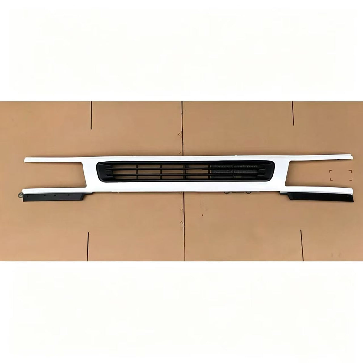 MC936936 Grille 210CM for FUSO Super Great F380 FP510 35TONS 21TONS Truck Spare Parts
