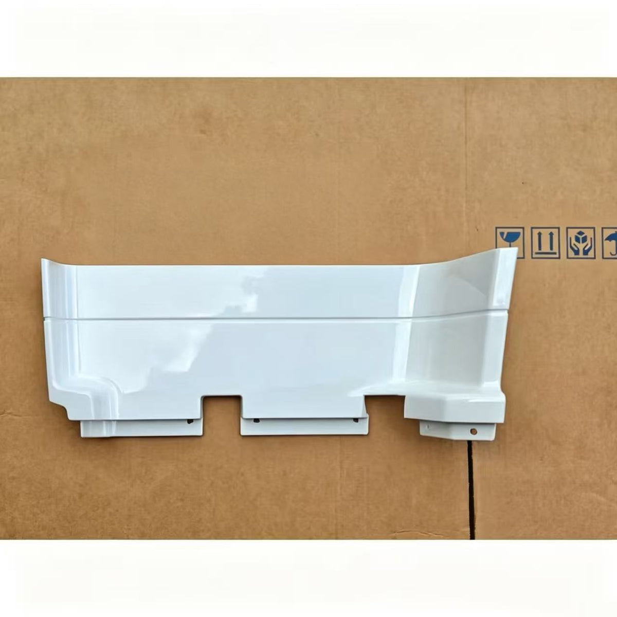 Spray Paint Pedal (middle) - Left for FUSO Super Great F380 FP510 35TONS 21TONS Truck Spare Parts