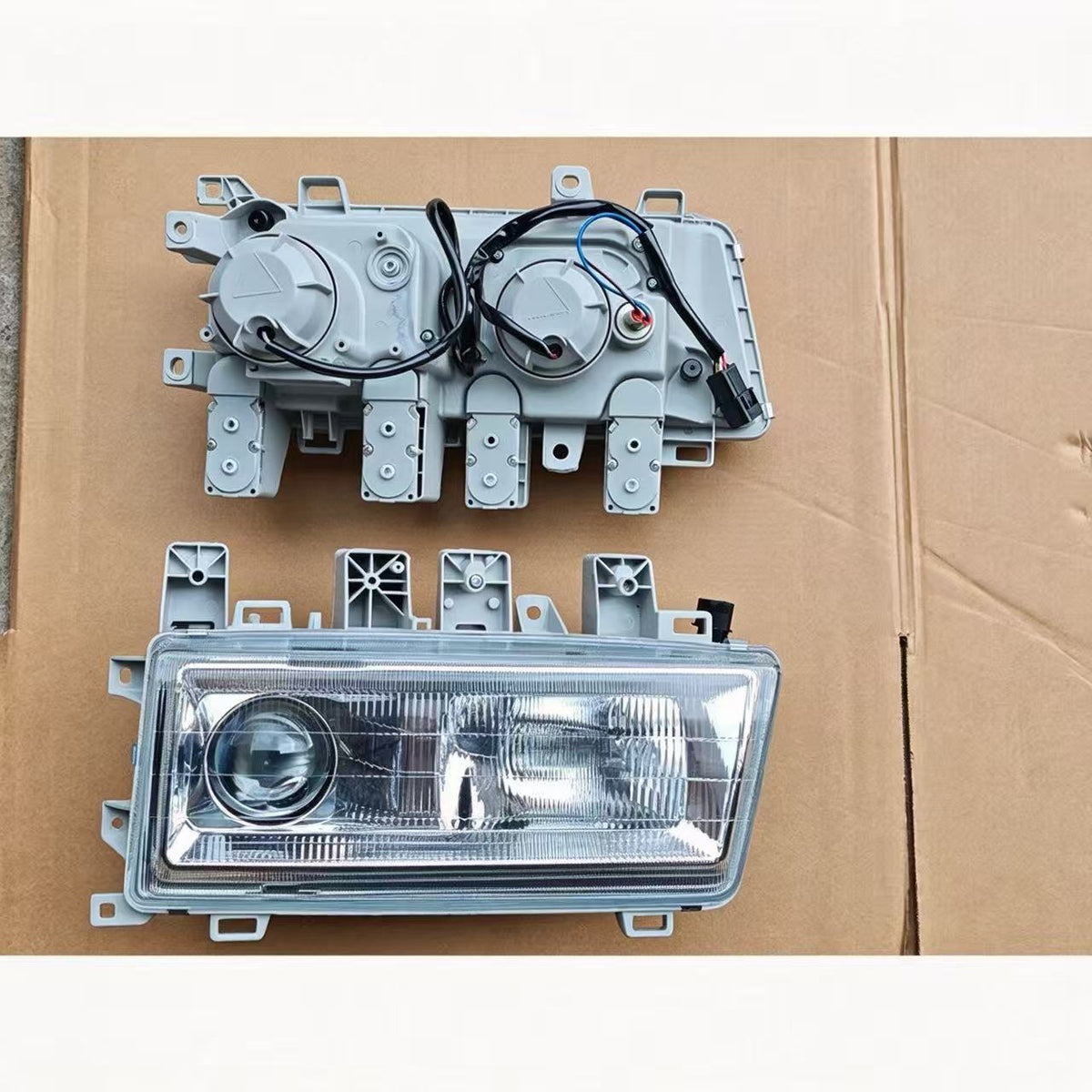 Headlamp LHD LH for FUSO Super Great F380 FP510 35TONS 21TONS Truck Spare Parts