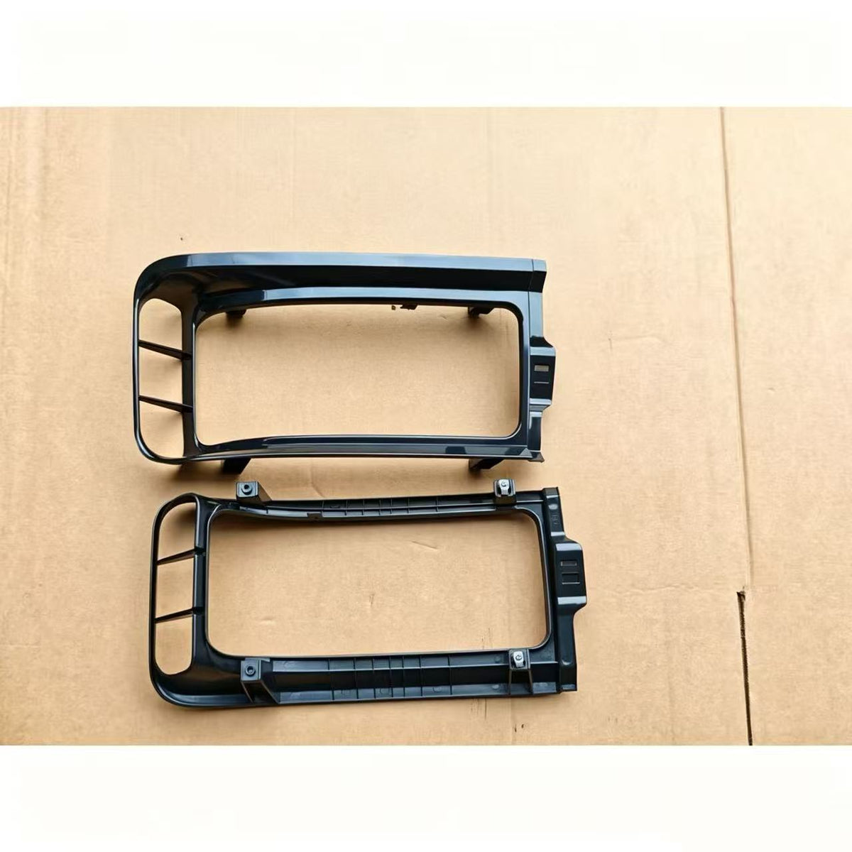 Fog Lamp Case RH Wide 17.6cm for FUSO Super Great F380 FP510 35TONS 21TONS Truck Spare Parts
