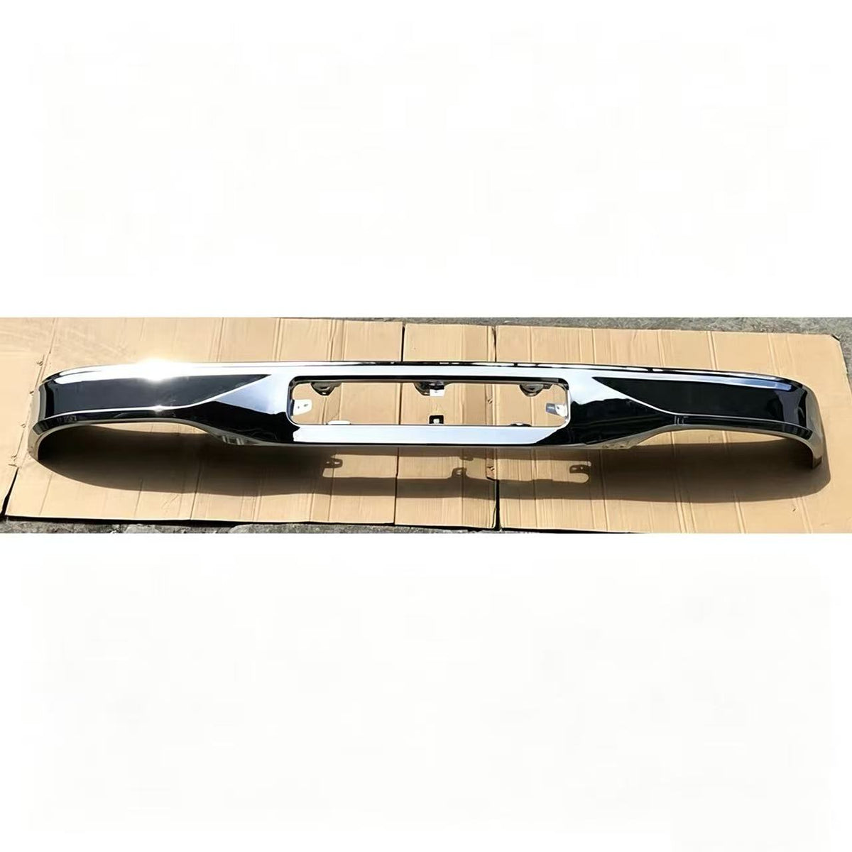 Chrome Lower Bumper 240cm for FUSO Super Great F380 FP510 35TONS 21TONS Truck Spare Parts