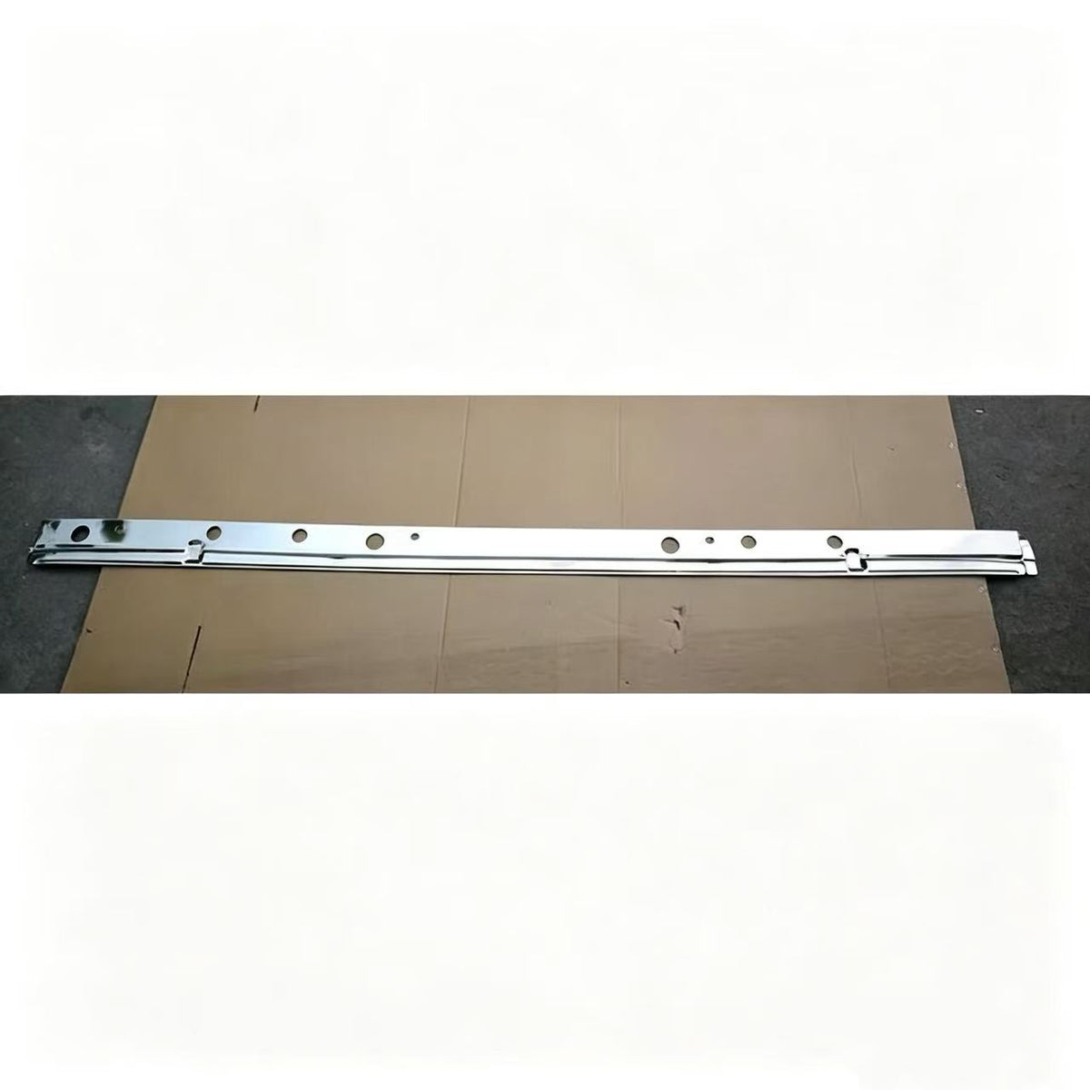 Chrome Wiper Panels  Window Finisher  for FUSO Super Great F380 FP510 35TONS 21TONS Truck Spare Parts