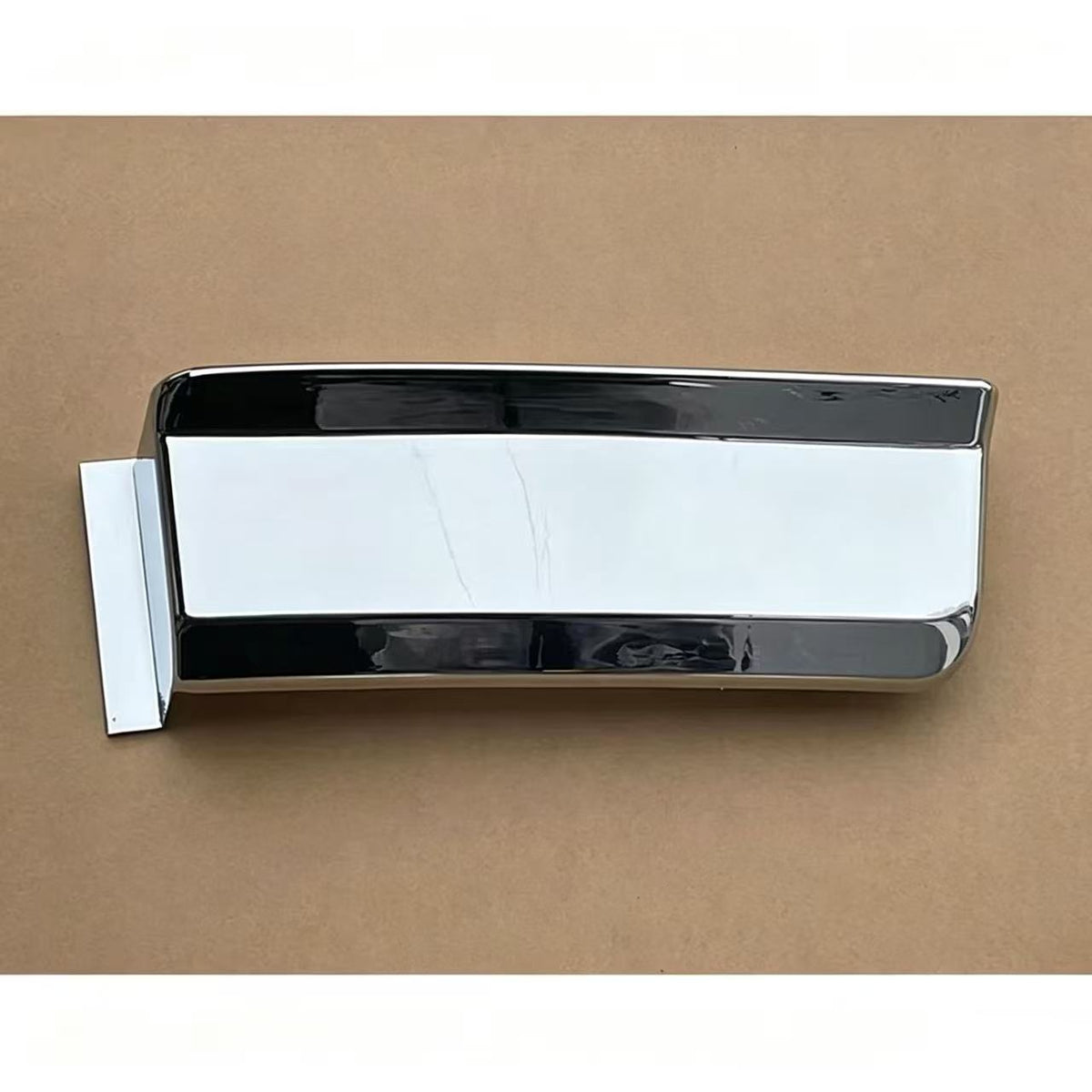 Chrome Step Panel Lower LH for FUSO Super Great F380 FP510 35TONS 21TONS Truck Spare Parts