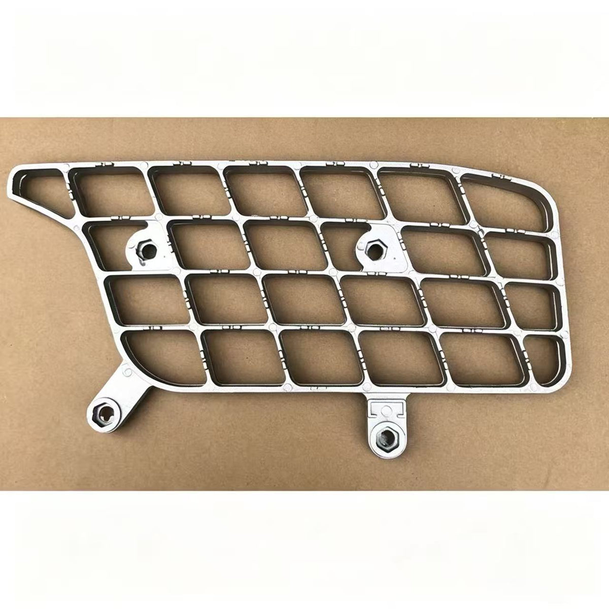 MC937840 Alloy Steps Lower  for FUSO Super Great F380 FP510 35TONS 21TONS Truck Spare Parts
