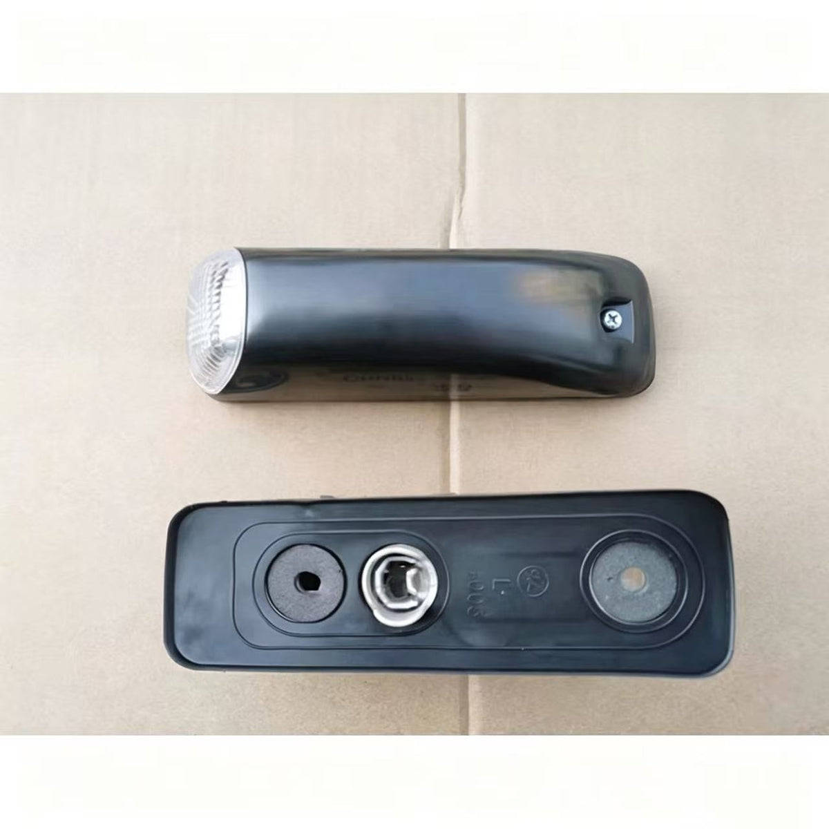 Roof Lamp LH for FUSO CANTER 2010  Narrow Truck Spare Parts
