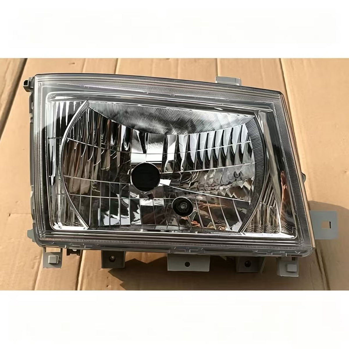 Headlamp RH RHD Automatic for FUSO CANTER 2010  Wide Truck Spare Parts