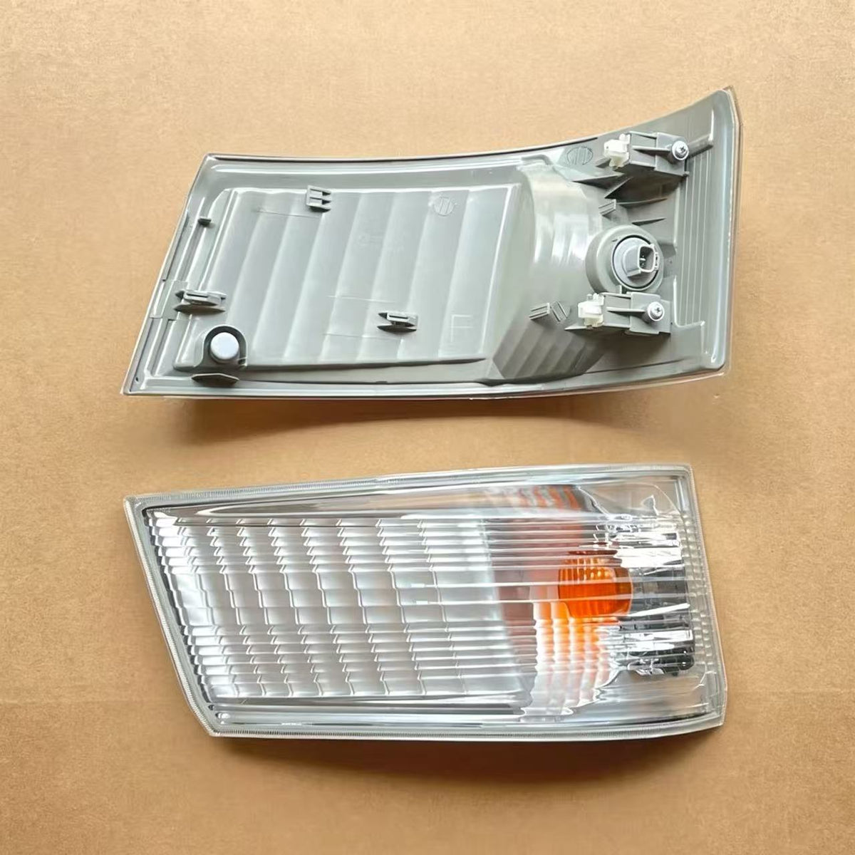 Corner Lamp LH RH for FUSO CANTER 2010  Wide Truck Spare Parts