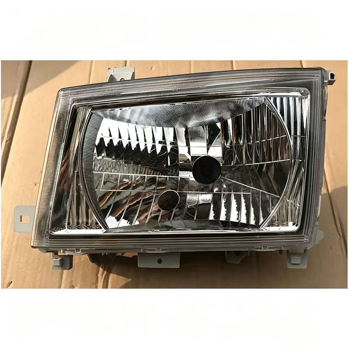 Head Lamps  Headlamps  for FUSO CANTER 2010 Truck Spare Parts MK580526 MK580555