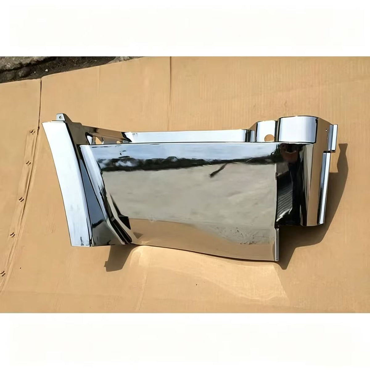 Chrome Step Panel Upper RH for FUSO Super Great F420 FP517 FP519 Truck Spare Parts