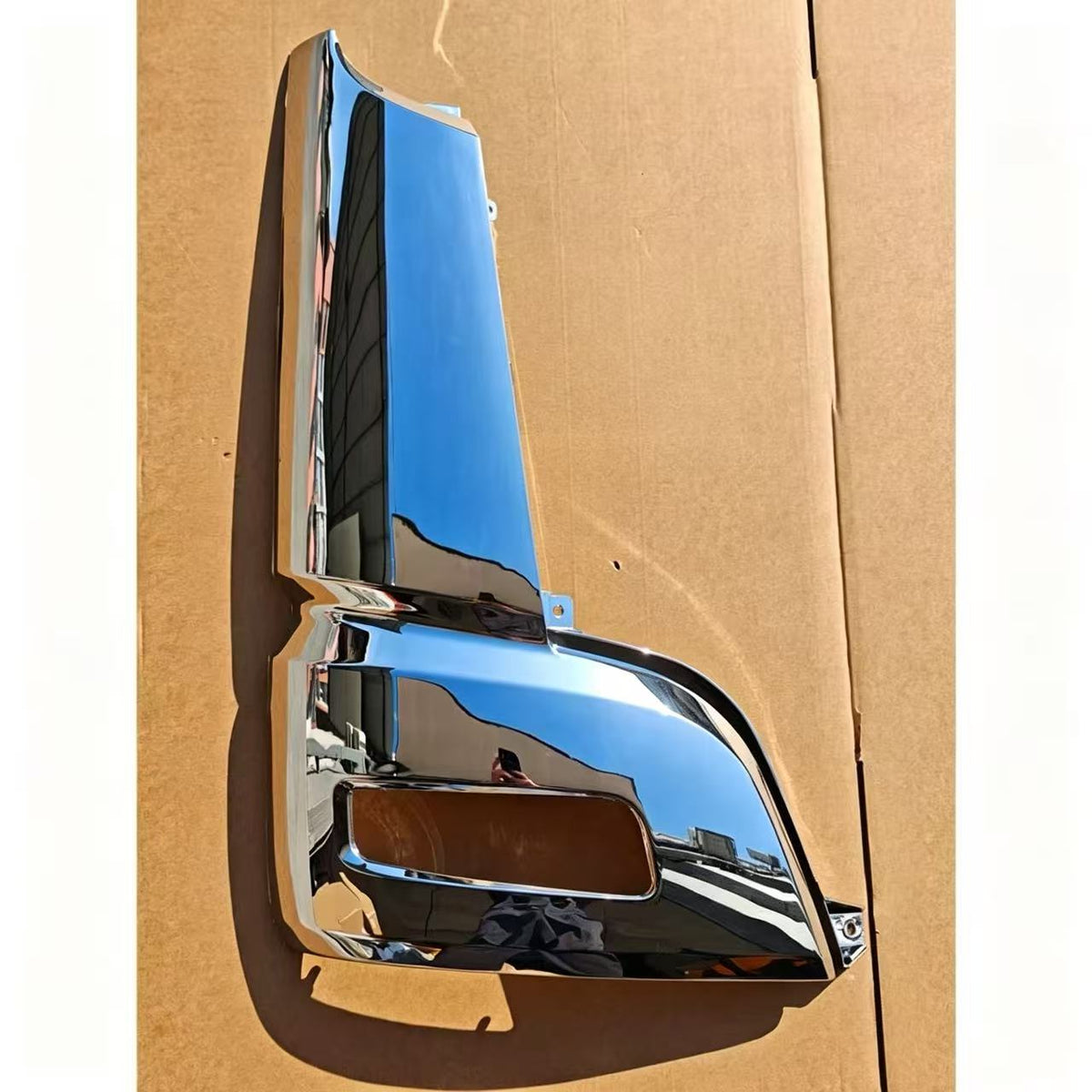 Chrome Corner Panel RH for FUSO Super Great F420 FP517 FP519 Truck Spare Parts