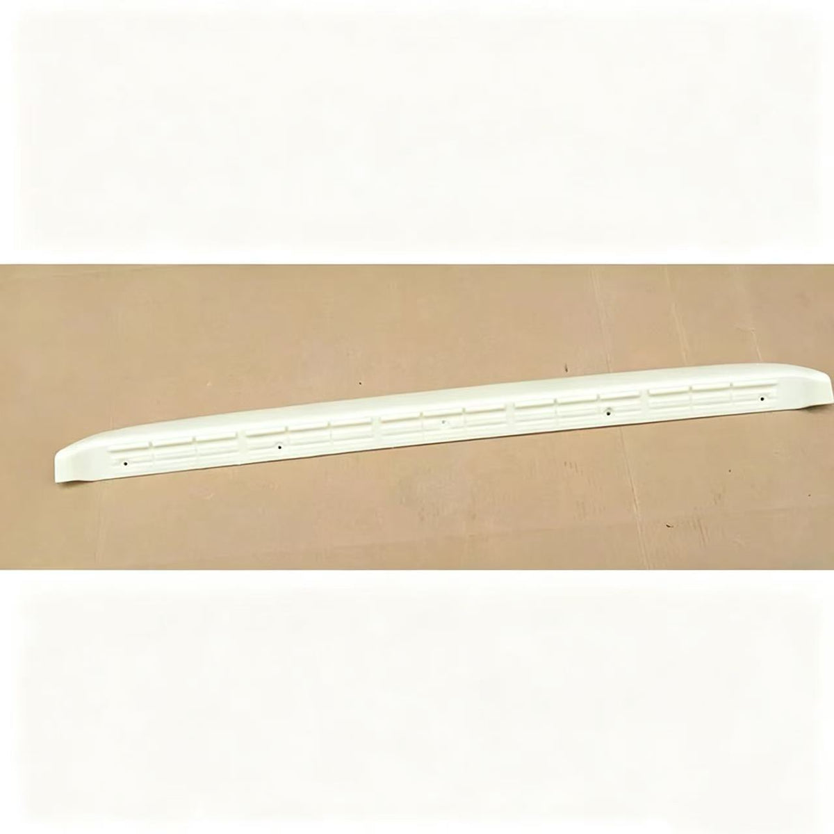 Painting Bumper Decorative Strip for FUSO Super Great F420 FP517 FP519 Truck Spare Parts