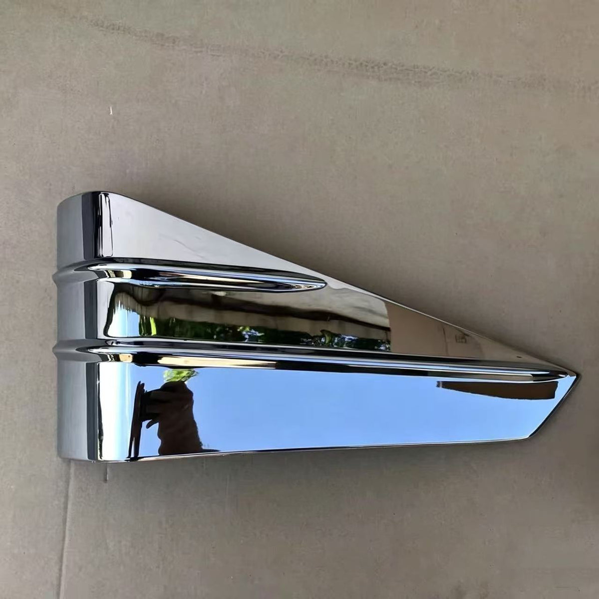 Chrome Rear Pillar Garnish RH for FUSO Super Great F420 FP517 FP519 Truck Spare Parts