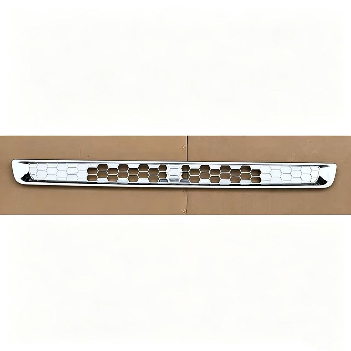 Chrome Grille Upper for FUSO Super Great F420 FP517 FP519 Truck Spare Parts
